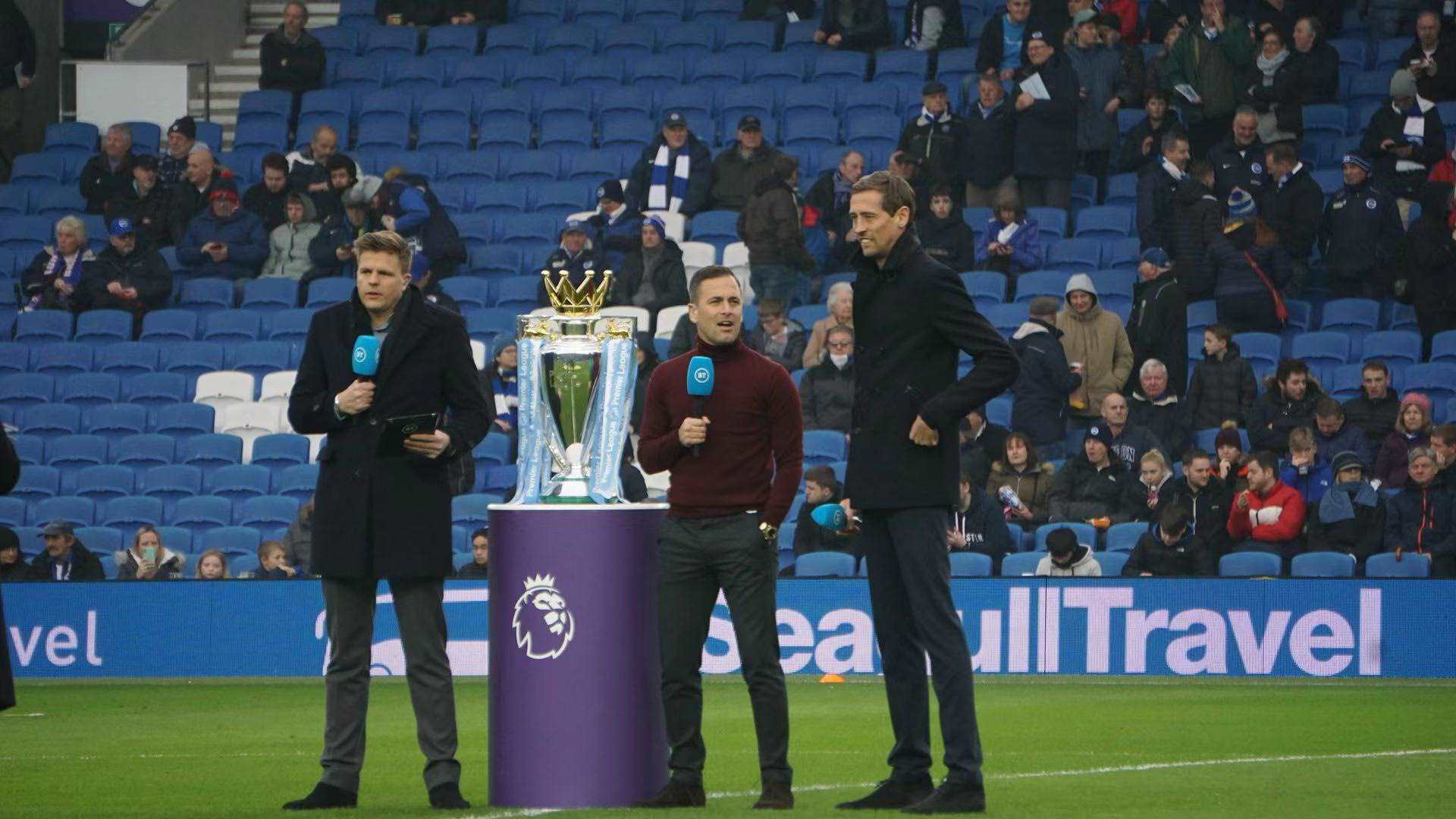 接替滕哈赫 接替滕哈赫